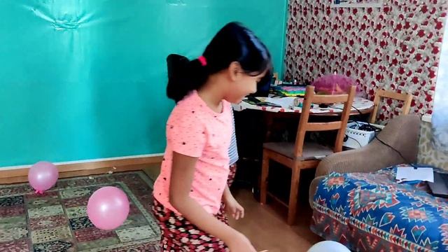 Balloon Games  Birthday Party Games for kids  Balloon Popping Games  Indoor Games for kids