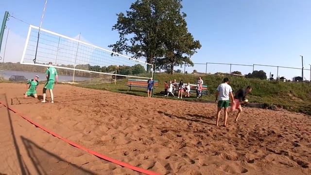 Турнир по пляжному волейболу с гандикапом. Ч1 смотреть онлайн