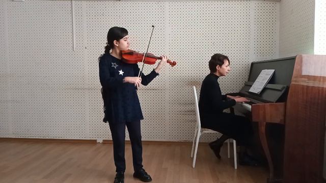 Гусейнова Айнур