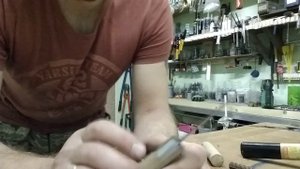 Нож якут из косы , первый опыт , отпуск и закалка при помощи горелки , сухая ковка