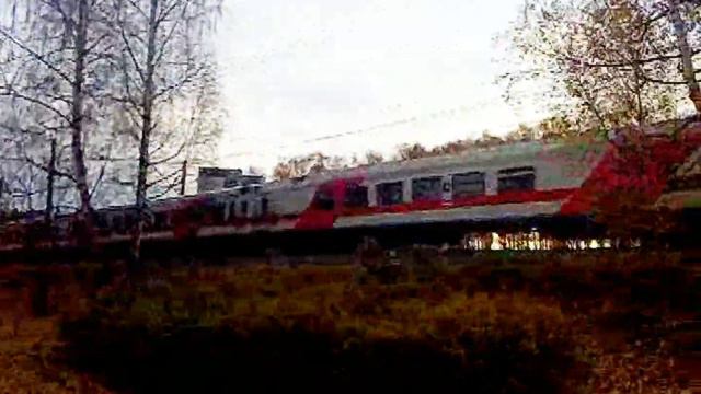 Электровоз ЧС200-006 с пассажирским поездом "Сибелиус" смотреть онлайн