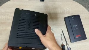 วิธีการเปลี่ยนแบตเตอรี่ UPS APC RS 500 - Apc Back Ups RS 500 Battery Replacement