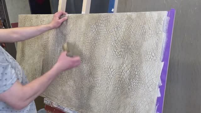 САМЫЙ НЕДООЦЕНЕННЫЙ ДЕКОРАТИВНЫЙ ЭФФЕКТ _ Кожа Крокодила _ GuraDecor смотреть онлайн