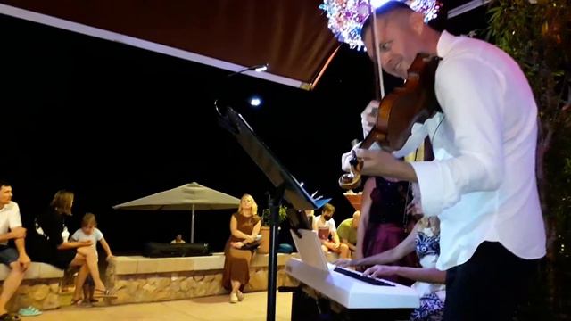 Concert of classical music-18. Bar "Punta Garbi". Fenals beach. Lloret de Mar.Spain.August 13, 2021 смотреть онлайн