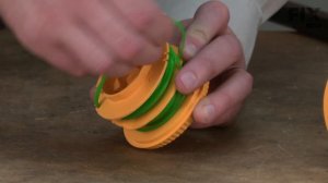 Ryobi Trimmer Repair - How to replace the Reel and Line Assembly