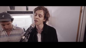 Tom's Diner (Cover) - AnnenMayKantereit x Giant Rooks (I'm sitting in the morning)