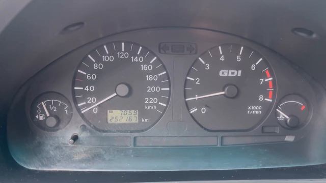 Мини обзор. Mitsubishi Space Star. 2000 смотреть онлайн