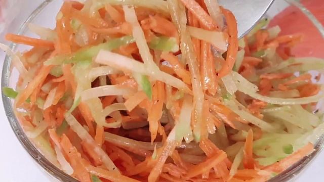 Лучше РЕДЬКИ, только две редьки: ЗЕЛЕНАЯ И ЧЕРНАЯ. ДВА быстрых овощных САЛАТА.