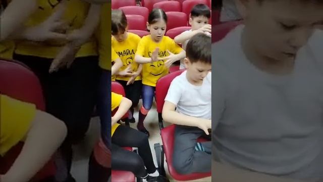 Развиваем межполушарное взаимодействие. Практическое занятие от СМАЙЛ Повторяем и развиваемся вмест смотреть онлайн