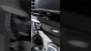 How to remove factory radio Renault Trafic/Master/Vivaro  Easylink 2022/2023