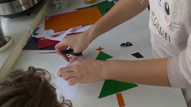 НОВОГОДНИЕ ПОДЕЛКИ С РЕНКОМ 3-4 ГОДА смотреть онлайн