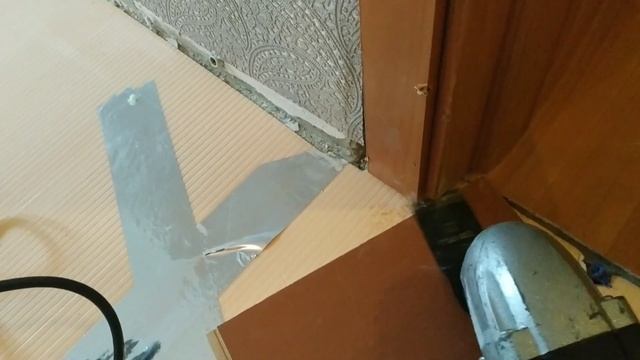 НЕКОТОРЫЕ НЮАНСЫ УКЛАДКИ ЛАМИНАТА.