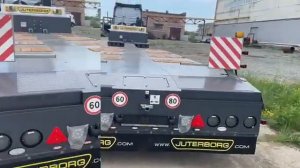 Четырехосный раздвижной трал отгружен с завода