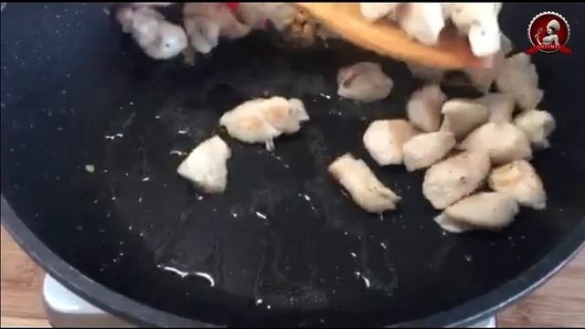 Куриное филе в соевом соусе с овощами