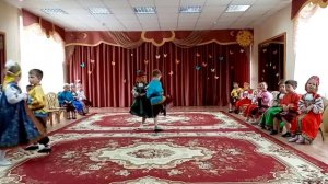 Коллективный танец "Шёл Козёл по лесу".