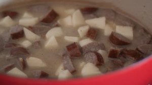 Немецкий суп с колбасками