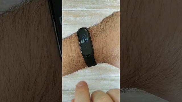 Часы Mi band 5 (фитнес трекер)