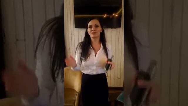 Видеоотзыв. Ресторан Lavilla. Главный менеджер ресторана смотреть онлайн