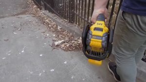 DEWALT DCM562P1-GB 18 V XR Brushless Blower