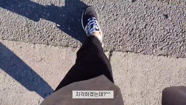 (sub) [VLOG] 직장인 브이로그의 탈을 쓴 일상 브이로그 | 썸네일만 보면 감성브이로그인 줄 알겠네 | 원빈&이나영 따라잡기(?)