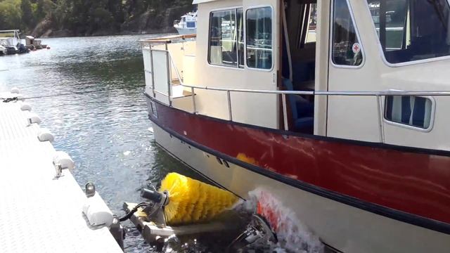 Мойка катера длинной 8,3м. смотреть онлайн