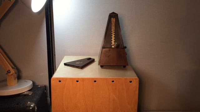 192 BPM Metronome - Click Track 192 Beats Per Minute смотреть онлайн