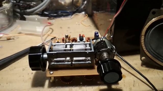 КВ приемник ПП на SA612 (10-160м) смотреть онлайн