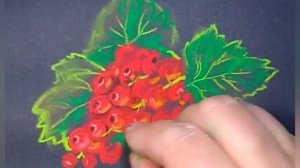 Как нарисовать красную смородину сухой пастелью на черной бумаге.