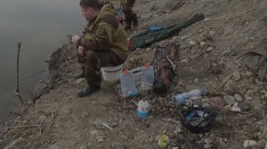 Рыбалка. Поймали карася и сделали шашлык по кавказски. Привет Ромарио Агро