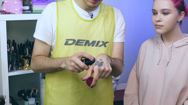 Кислотный макияж от Gev Mua / #НЕБЛЕДНО / Луи Вагон смотреть онлайн