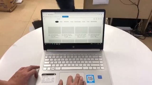laptop HP 14-DQ0003dx Chíp Intel N4020/Ram 4G/SSD 64/Màn 14"FHD смотреть онлайн
