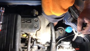 Suzuki swift fan belt replacement
