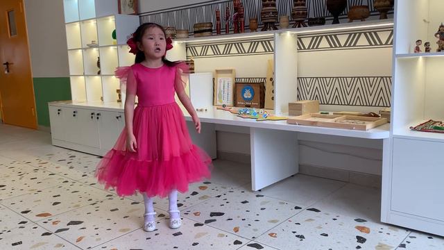 МБДОУ «ЦРР-детский сад №2 «Теремок» Саввинова Камелия 5саастаах. П.Н.Тобуруокап «Тоҕо?» хоһооно смотреть онлайн