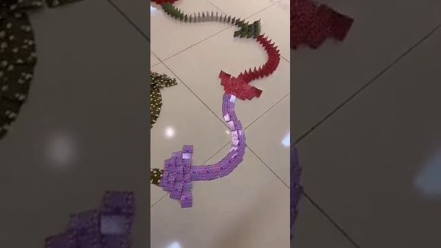 Эффект домино из карт