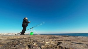 Рыбалка на Черном море. Ловим камбалу с помощью Дрона.