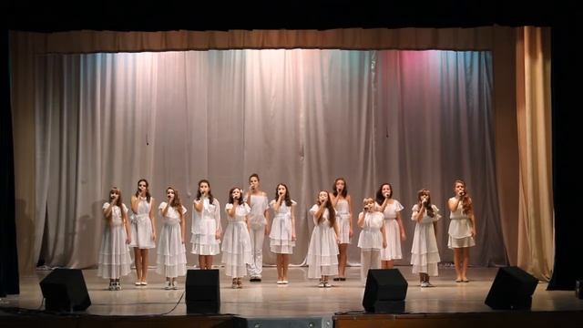 Вокальный ансамбь "Карамель" - Сто святых церквей смотреть онлайн