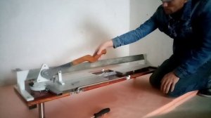 Плиткорез своими руками. Поворотная линейка.DIY tile cutter.