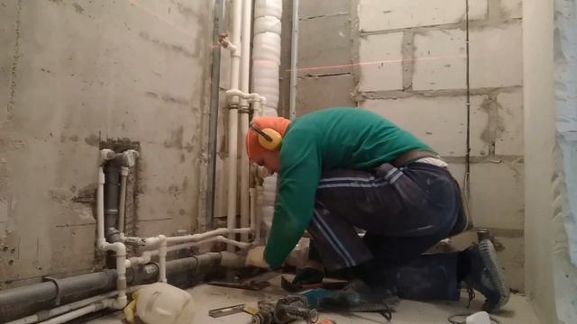 Как сделать короб из гипсокартона, для того чтобы закрыть трубы в ванной комнате