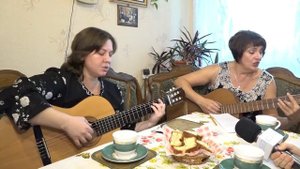 "Мой маленький гном"( сл. и муз. Юрий Кукин) ( исполняют Анна Копыльченко и Ольга Правдина)