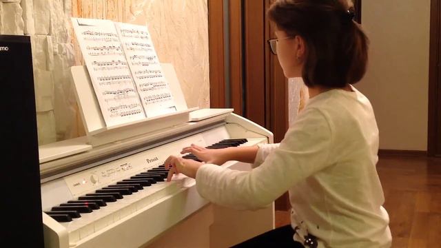 Соната F dur. Ф. Й. Гайдн. смотреть онлайн