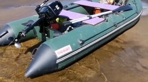 лодка Hunter Keel 3500 Roger 2 года использования.
