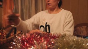 Новогодняя поделка своими руками - Рождественский венок на двери