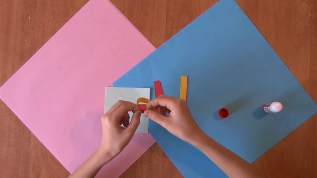 Бумажная гирлянда. Цепочка из цветной бумаги. Garland of paper.