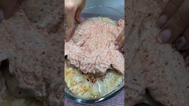 Вкусный ужин! И мясо, и гарнир в одной посуде смотреть онлайн