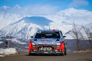 WRC 9 FIA World Rally Championship – это очередное продолжение и без того известной серии гонок