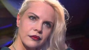 Julia Vang\Джулия Ванг