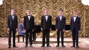 Кемерово. ЦДШИ. Вокальный ансамбль юношей "Аккорд". Е. Крылатов. "Мой конь вороной"