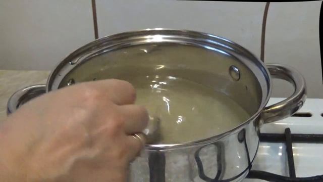 Маринованная капуста))Нравится всем!!! Пока готовила-часть съели!!!