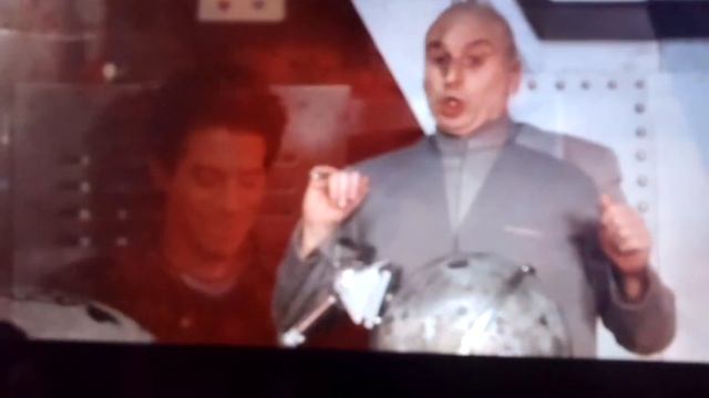 Austin Powers 2- Planning the Laser смотреть онлайн