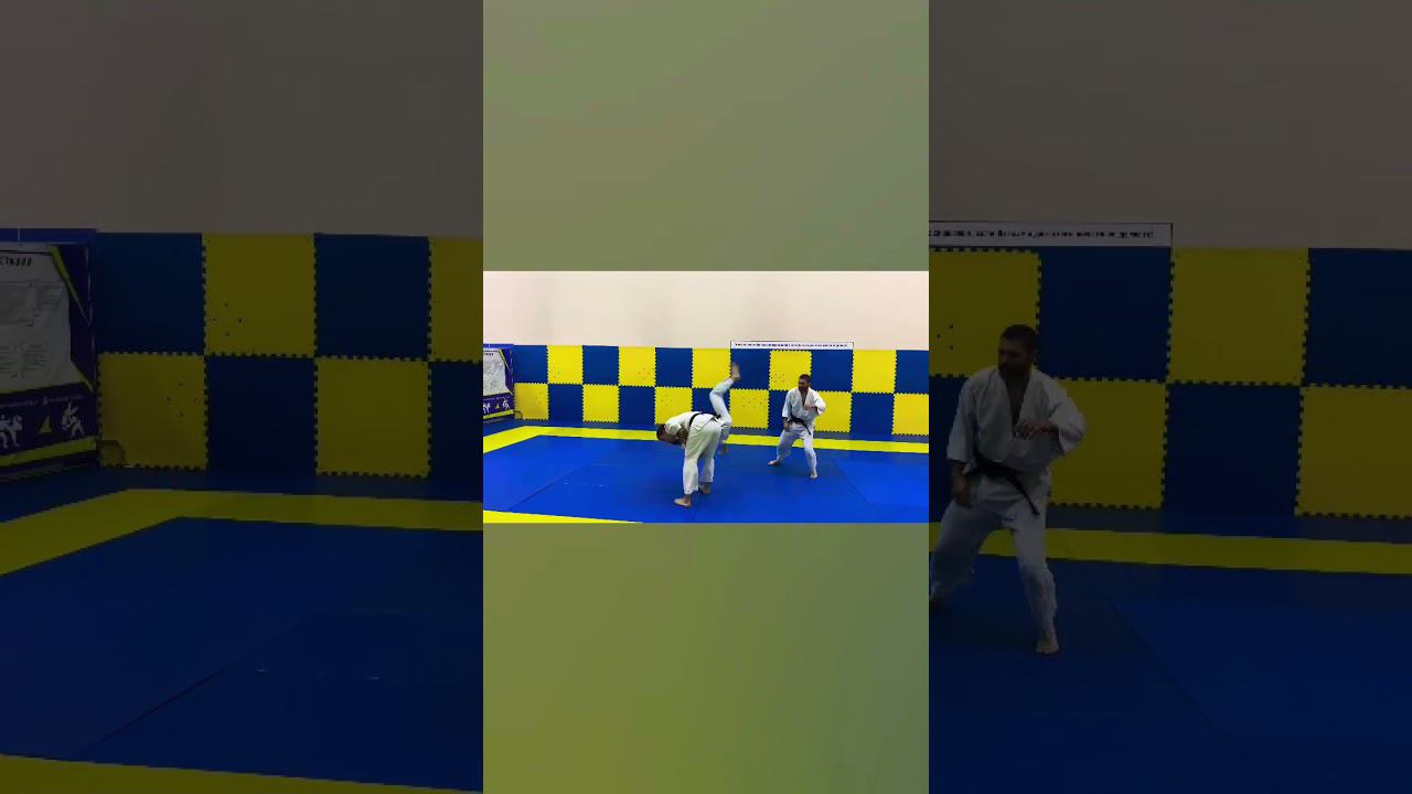 Отработка связки в Какари Гейко,прямой удар,боковой,мае гери. смотреть онлайн